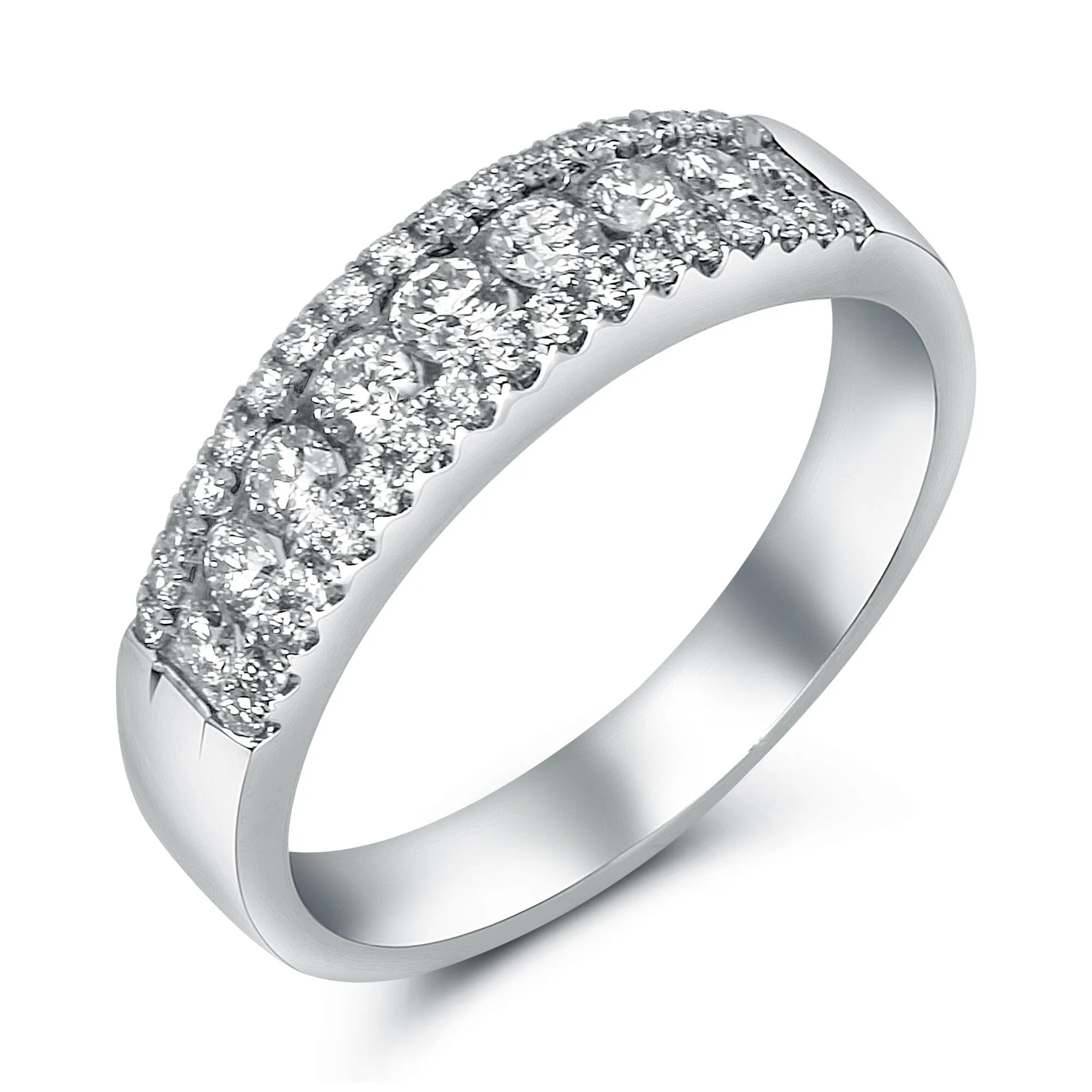 Round Diamonds with Small Pave Diamonds on Each Side